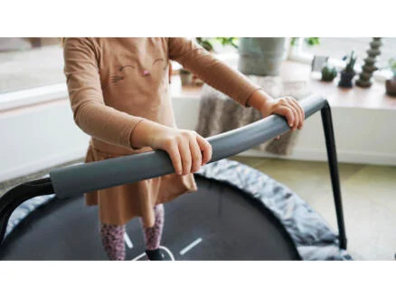 1419–exit-toys-tiggy-junior-trampoline-140cm-beugel-zwart-grijs-1.webp