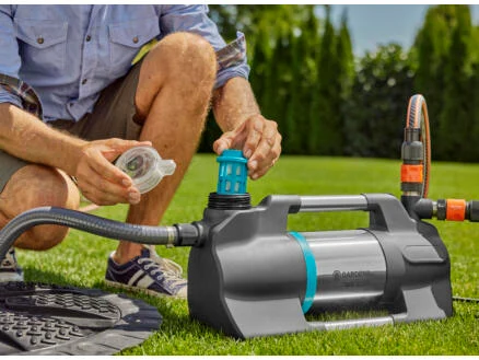 2063–gardena-5600-silent-besproeiingspomp-900w-1.webp