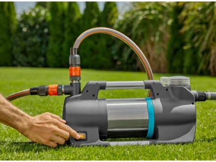 2063–gardena-5600-silent-besproeiingspomp-900w-1.webp