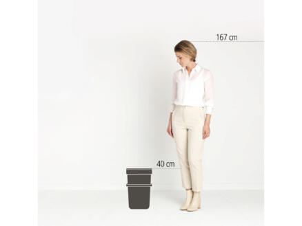 3120–brabantia-poubelle-sort-amp-go-25l-vert-1.jpg