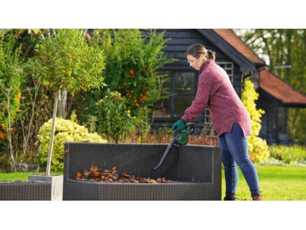 3827–bosch-universalleafblower-18v-130-souffleur-de-feuilles-sans-fil-18v-li-ion-chargeur-1.webp