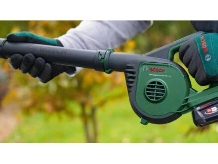 3827–bosch-universalleafblower-18v-130-souffleur-de-feuilles-sans-fil-18v-li-ion-chargeur-1.webp