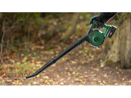 3828–bosch-universalleafblower-18v-130-souffleur-de-feuilles-sans-fil-18v-li-ion-batterie-non-comprise-1.webp
