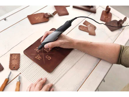 3876–dremel-stylo-2050-15-multigereedschap-15-accessoires-1.webp