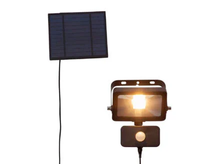 Eglo projecteur de jardin LED sur broche solaire noir