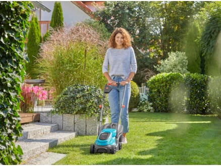 4500–gardena-powermax-30-18v-p4a-tondeuse-sans-fil-18v-li-ion-30cm-batterie-non-comprise-1.webp