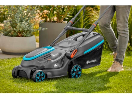 4846–gardena-powermax-tondeuse-lectrique-37-1800-g2-1.webp
