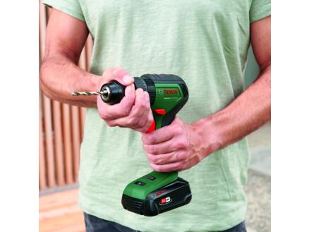 613–bosch-universalimpact-18v-60-perceuse-visseuse-percussion-sans-fil-18v-li-ion-chargeur-1.webp